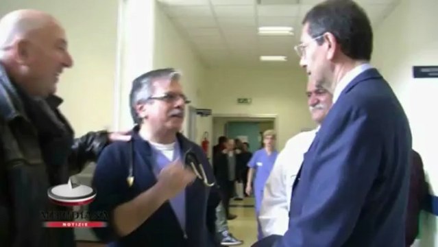 Marino visita il San Camillo e attacca Sassoli: dovrebbe ritirarsi, ha mentito ai romani