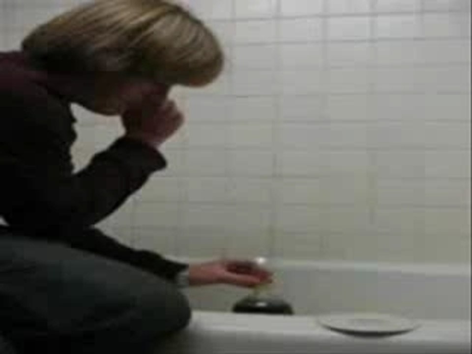 Funny: Mentos and Coke Experience