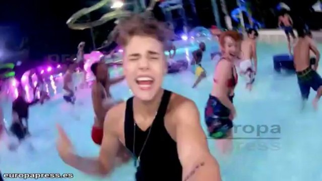 Justin Bieber quiere enviarle flores a la madre de Selena