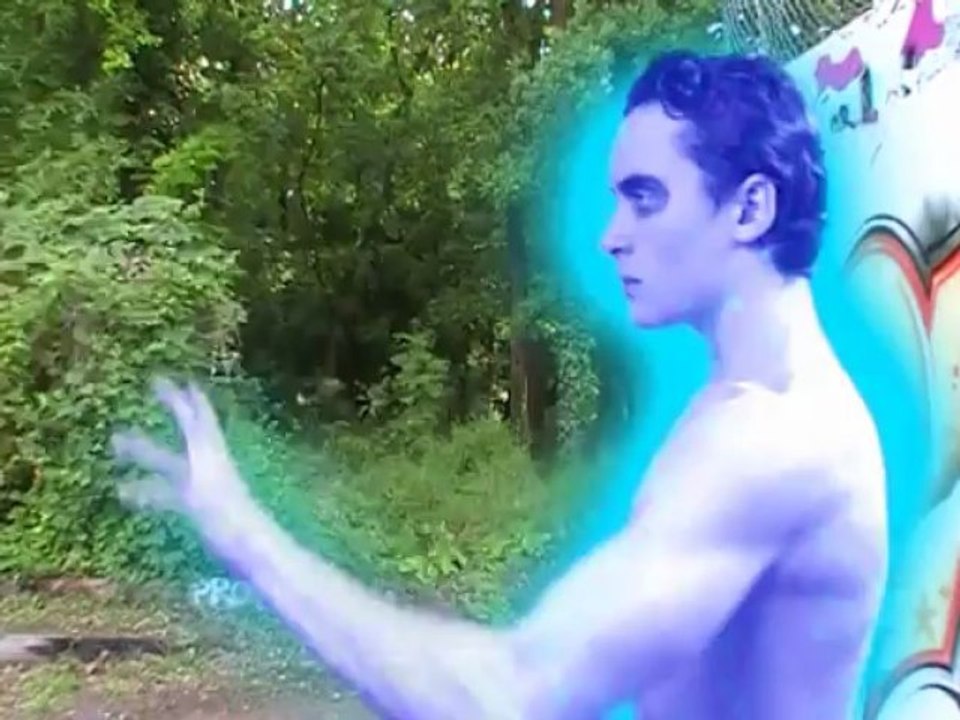 Strange Heroes VOSTFR