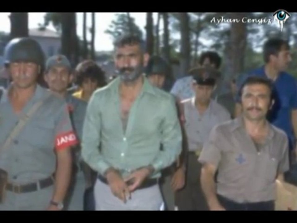 Metris'in Önü - Ali Asker