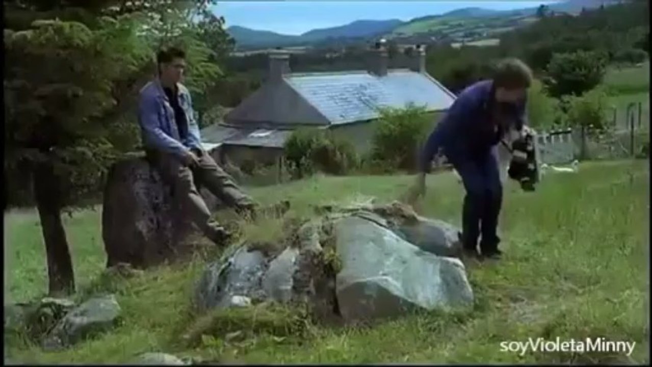 Part 5-7 Colin Farrell Ballykissangel  (1999)