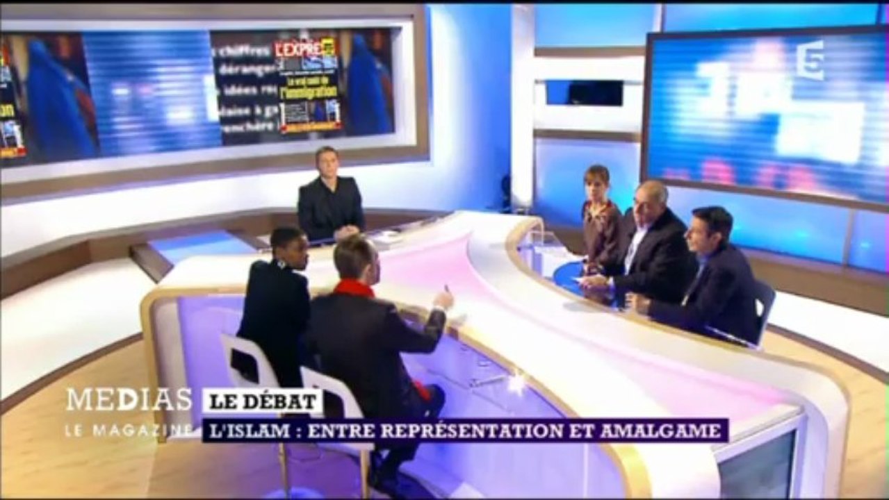 Islam : Débat Christophe Barbier -  Rokhaya Diallo sur les unes de l'Express