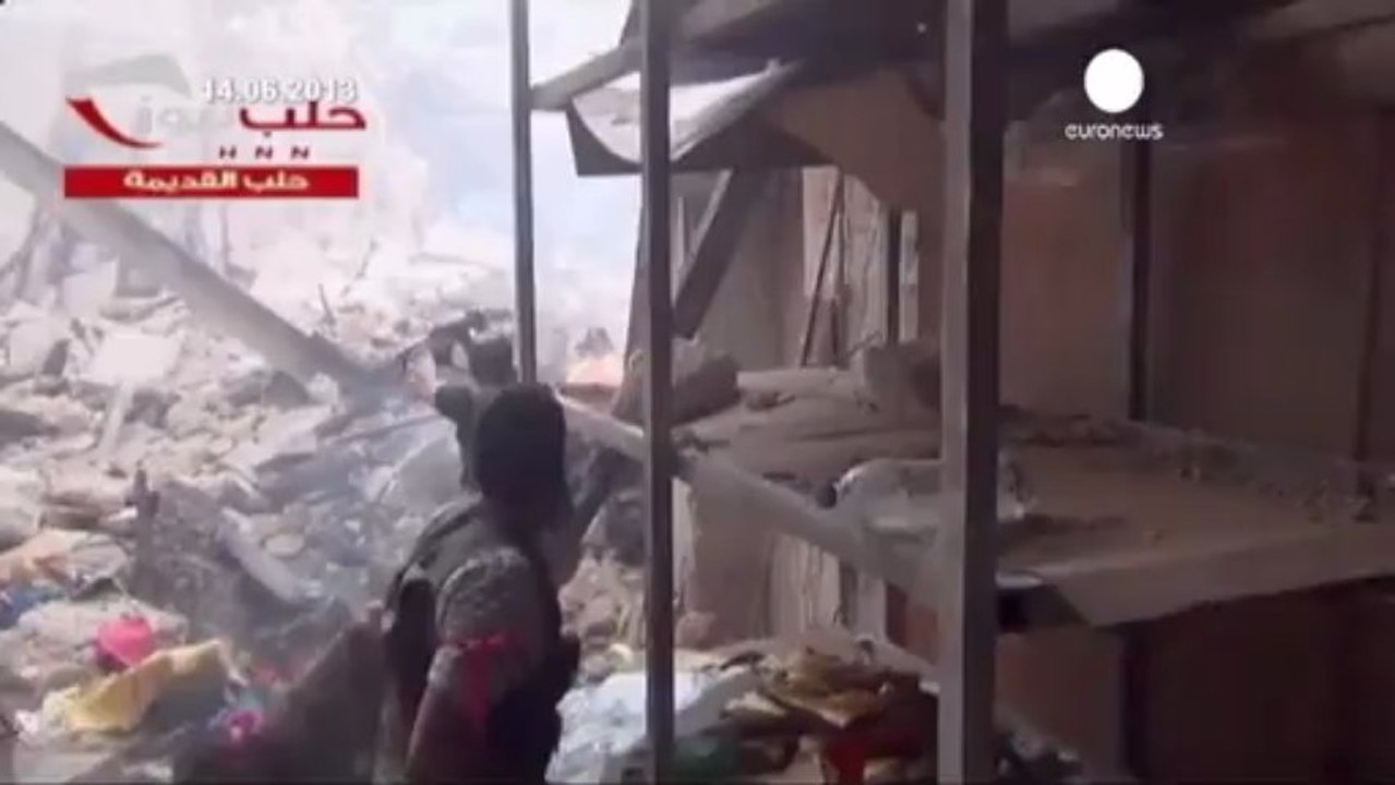 Los rebeldes sirios atacan un aeropuerto a las afueras...