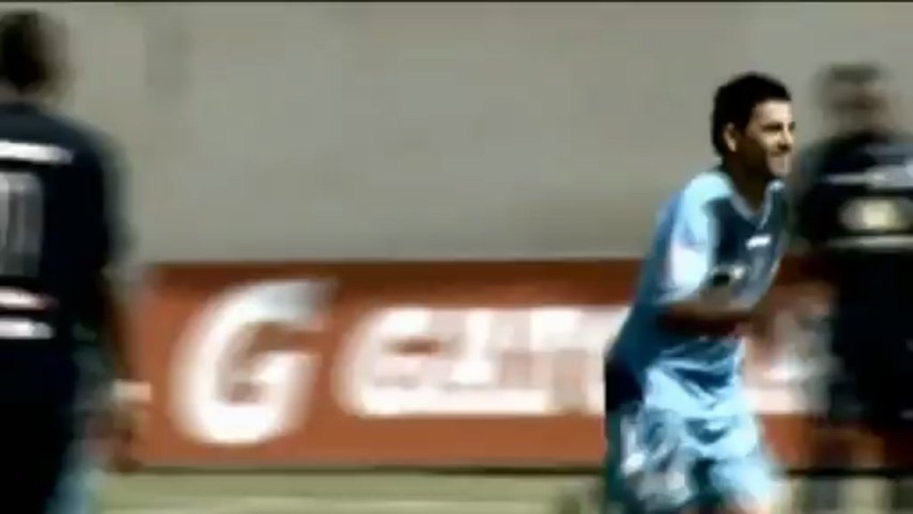 Ecuador: Manta, Manta! Kracher-Tor von Miguel Escalada