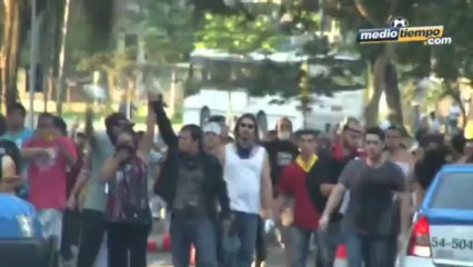 Policías y civiles se enfrentaron a las afueras del Maracaná