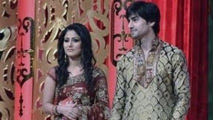 Hina Khan @ 11th Star Parivaar Awards 2013 !