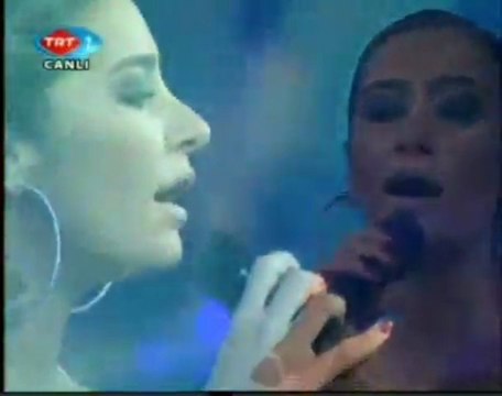 Sıla & Özcan Deniz - Dön Demeyi Unuttum