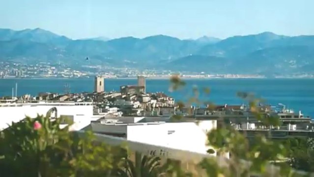 Vente - Villa sur toit Juan-les-Pins - 950 000 €