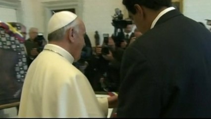 Pope Francis meets Venezuela's Maduro