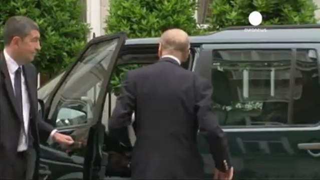 Gran Bretagna, il principe Filippo esce dall'ospedale