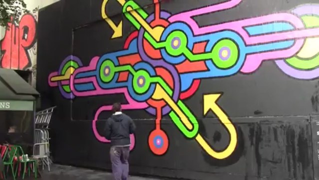 Seize Happywallmaker peint le MUR - juin 2013