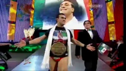 Uploaded By Desi-Show.Net wwe Raw 2013.17.06 HDTV_clip4