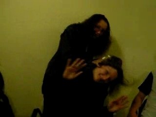 MANGEZ MOI MANGEZ MOI...