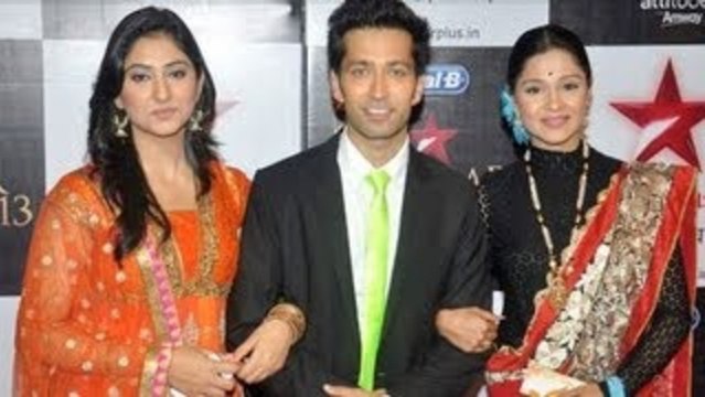 Disha Parmar, Nakuul Mehta, Mansi Salvi @ 11th Star Parivaar Awards 2013 !