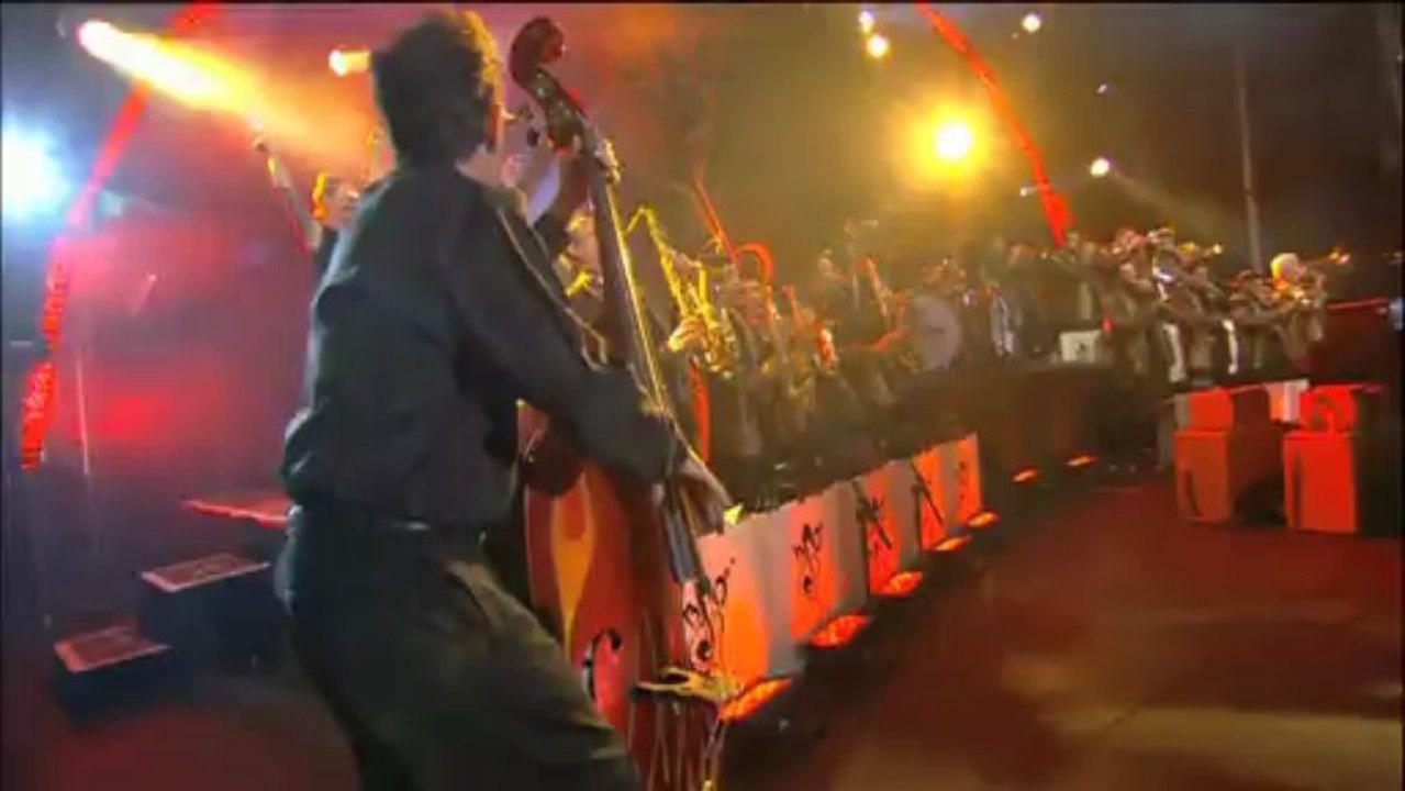 Brian Setzer Orchestra - Stray Cat Strut