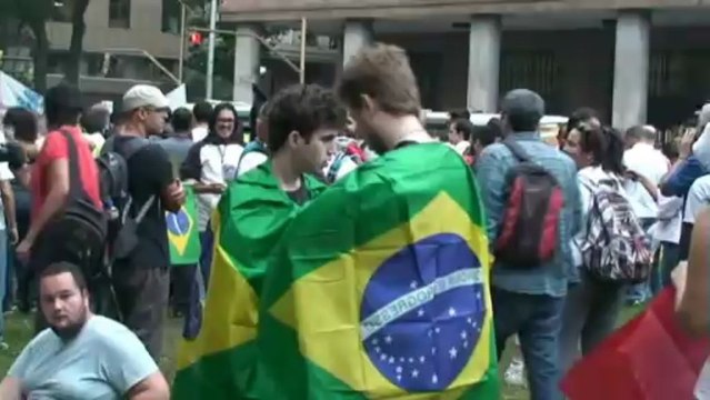 Las manifestaciones de los indignados brasileños se extienden a todo el país