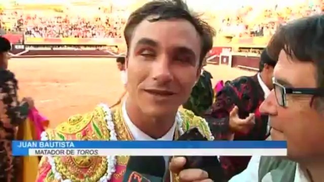 Istres :Juan Bautista coupe six oreilles et gracie un taureau