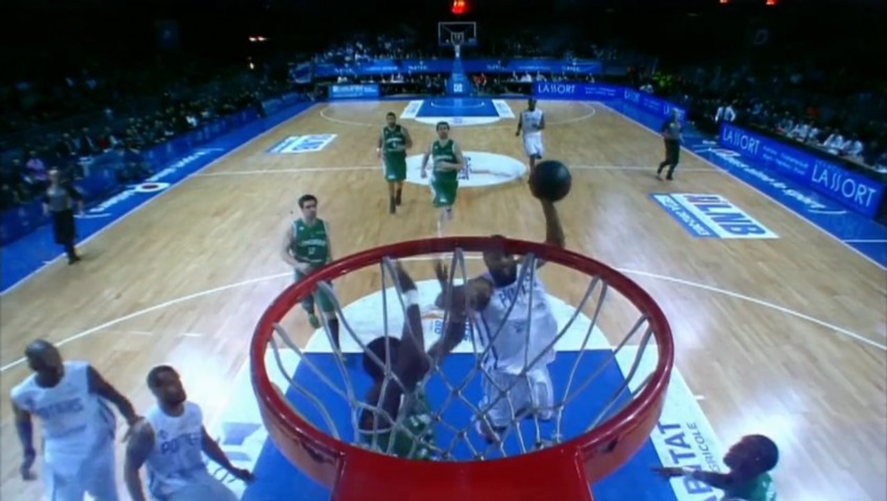 Action, Pro A : Dunk de l'année de Tony Dobbins (2012-2013)