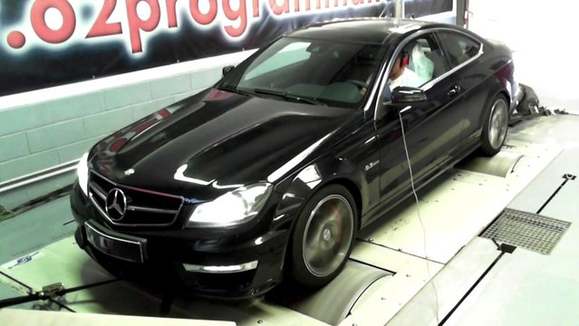 Mercedes C63 AMG PPP@521ch! 250@335kmh o2programmation Reprogrammation sur banc moteur