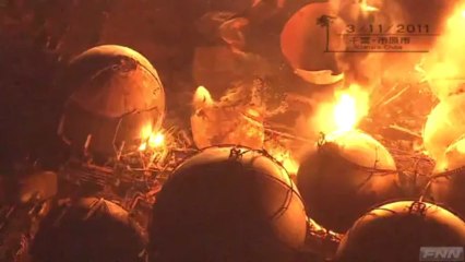 20110311爆発 炎上する石油コンビナート