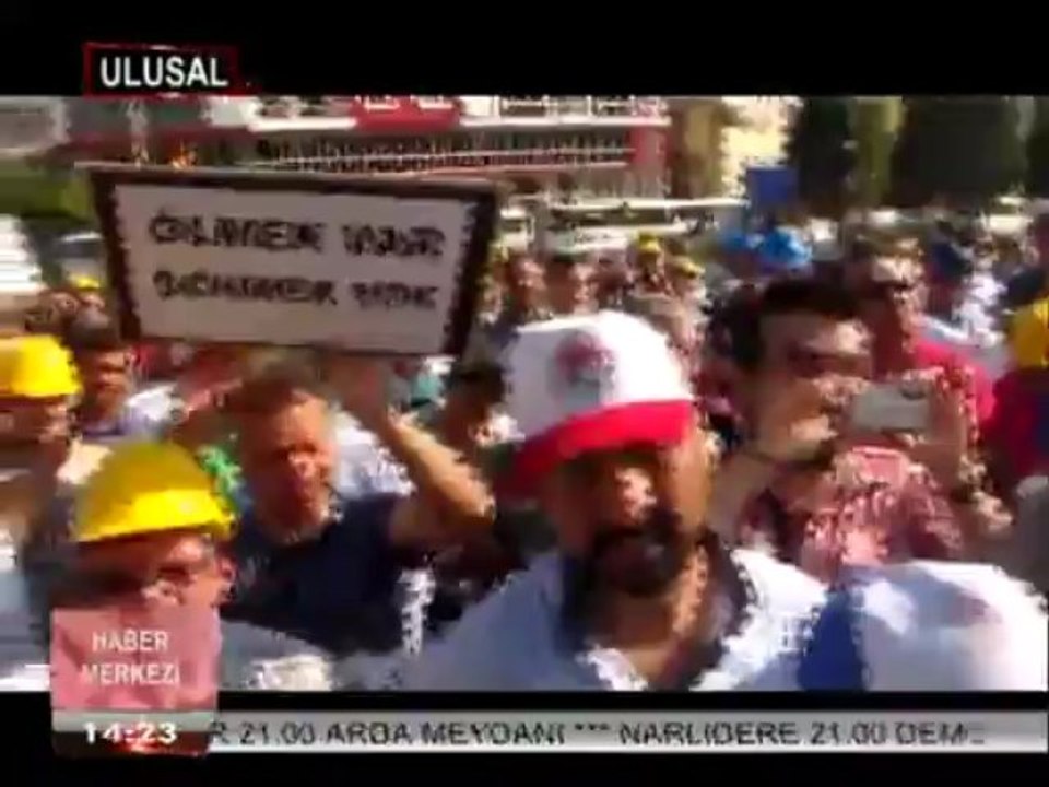 BARİKATIN ÇOCUKLARI