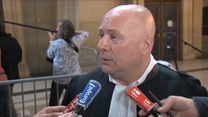 Affaire Zahia -  Le procès reporté à janvier 2014