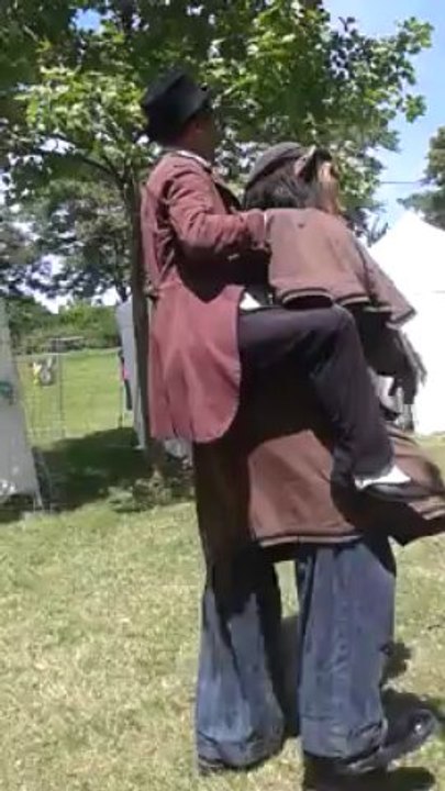 072 expo de tableaux au festival d'argenteuil, artiste peintre Blaise