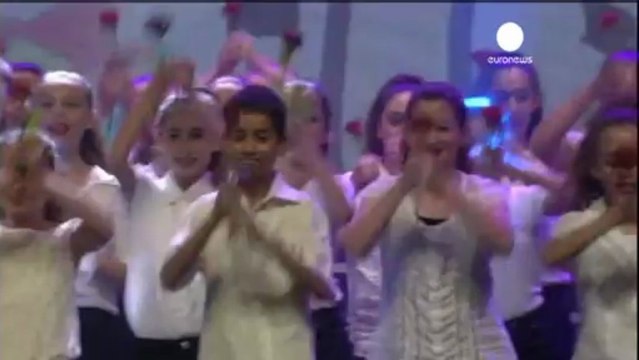 Şimon Peres 90. yaşını kutluyor