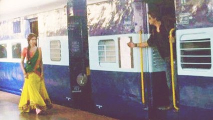 Shah Rukh Khan & Deepika Padukone's DDLJ Moment In Chennai Express !