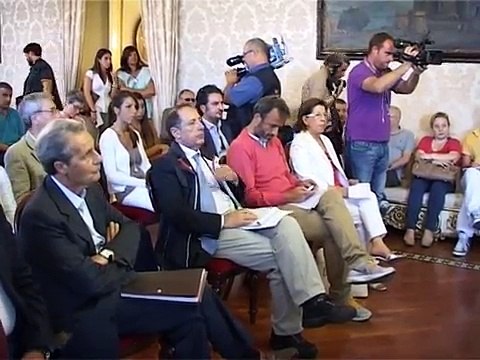 Napoli - La citta dei tumori (18.06.13)