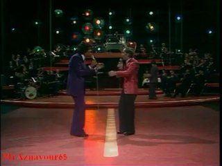 Charles Aznavour chante Hava Naguila avec Enrico Macias - (1973)