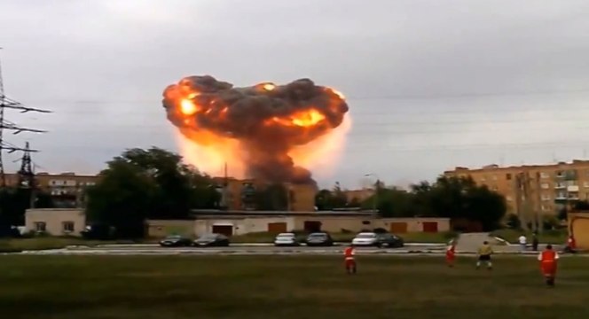 Russie: explosions en série dans un dépôt de munitions