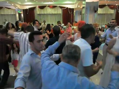 Azdavaylı Kayabaşı Köyünden Mustafa Akçay'ın Oğlunun Kına Gecesi Kemaneci Müjdat Ve Ekibiyle (9)