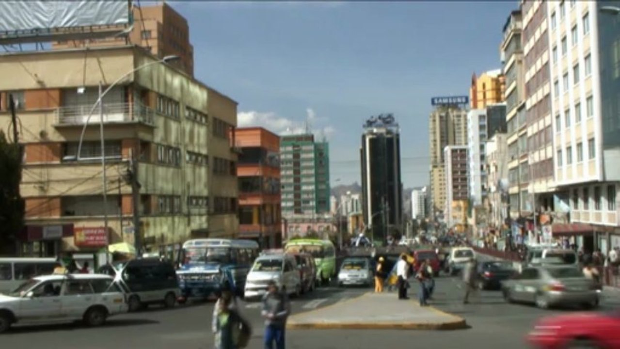 Temps flou - Bolivie La Paz Avenida Arse - Extrait