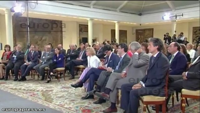 Rajoy defiende reforma de las administraciones públicas