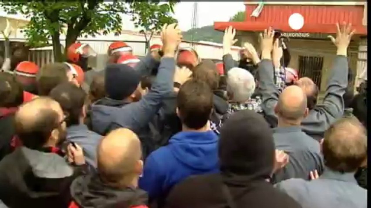 Spain workers evicted after occupying factory