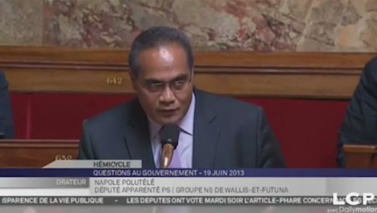 Le "traître" de l’UMP hué à l’Assemblée