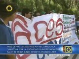 Profesores siguen a pie por Tazón en caminata de 400 kilómetros que partió de Barquisimeto