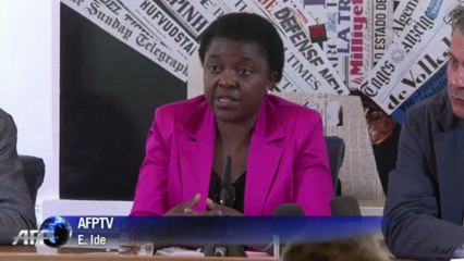 Première ministre noire, Kyenge présente l'Italie "qui change"