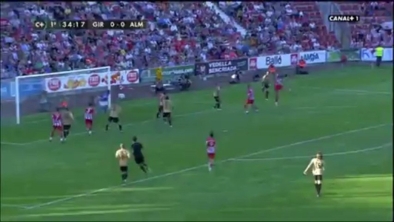 Disparo de Gerard Bordas y Esteban ataja