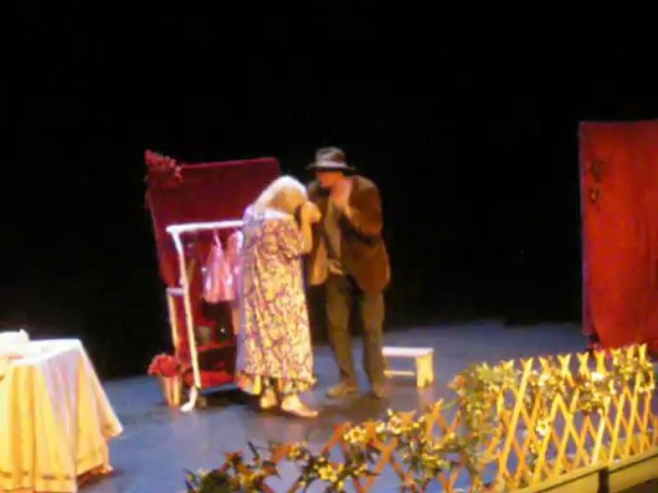 THEATRE 1