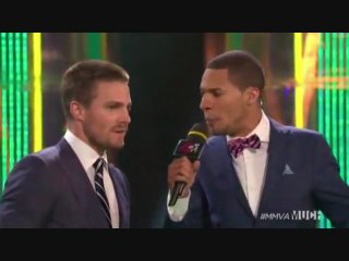2013.06.16 Stephen Amell @ MuchMusic Video Awards