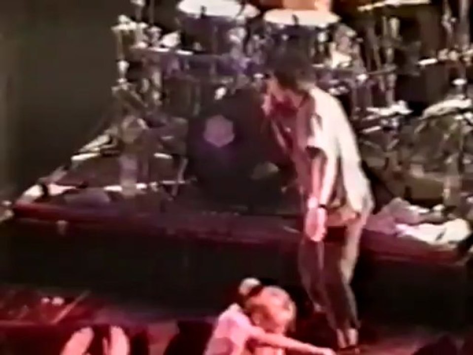 FAITH NO MORE - 6_22_92 @ Paradiso, Amsterdam, Holland - FULL SET4