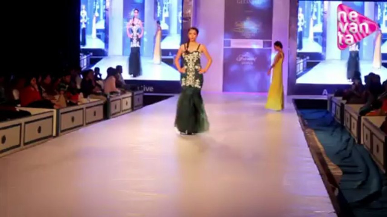 Merging Fashion Boundaries with Shivangee Sharma