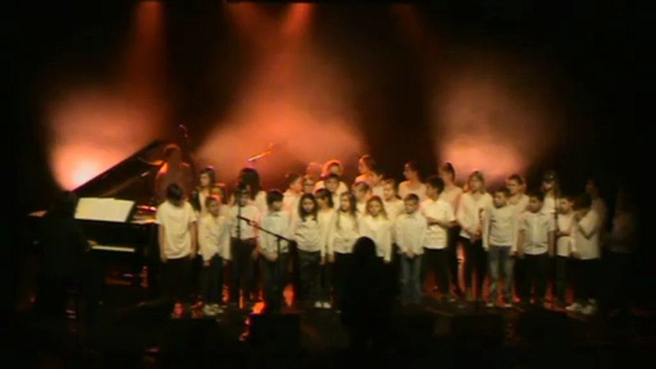 Auvers-sur-Oise (95), clg Daubigny / Chaponval (95), école -  Sometimes I'm happy