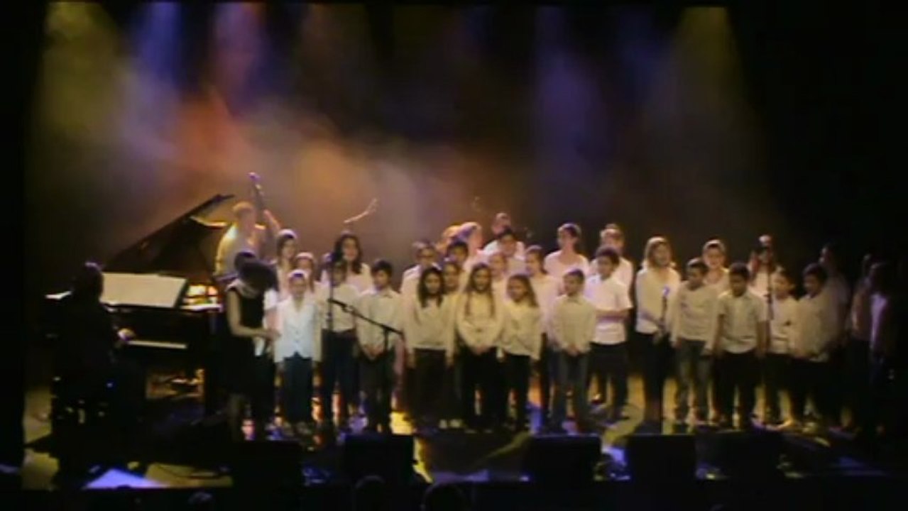 Auvers-sur-Oise (95), clg Daubigny / Chaponval (95), école - Reine de la promo