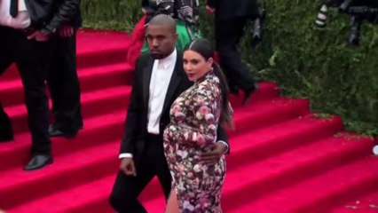La famille de Kim Kardashian réagit aux questions sur le bébé