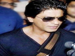 OMG You Cant Hug Shahrukh Khan