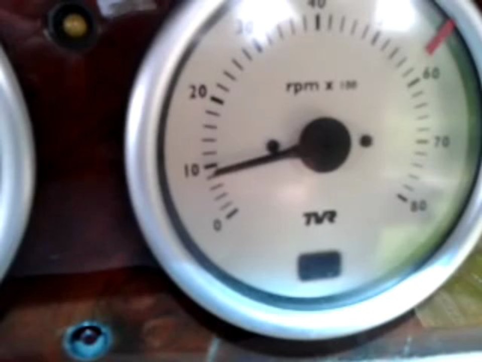 tvr chimaera essais moteurs (ralentit instable et cale). juin 2013